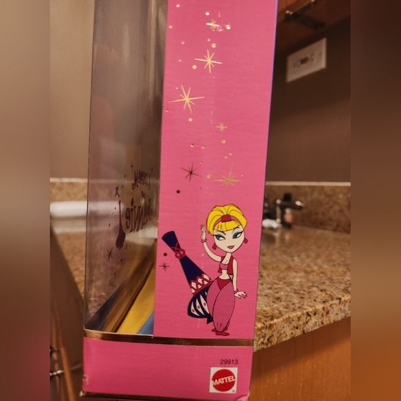 SOLD I dream of Jeannie Barbie Mattel collectible new in box - Picture 5 of 9